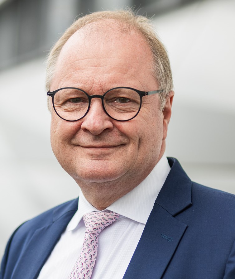 Dr Joerg Hofmann